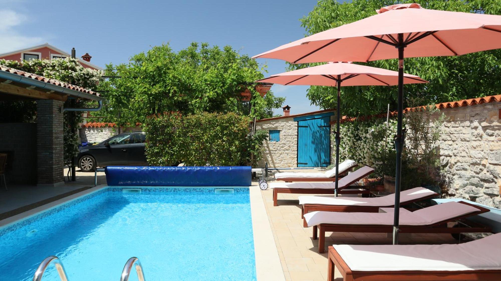 "Art House" Rovinj-Holiday, Holiday Home To Rent Rovinjsko Selo Exterior photo